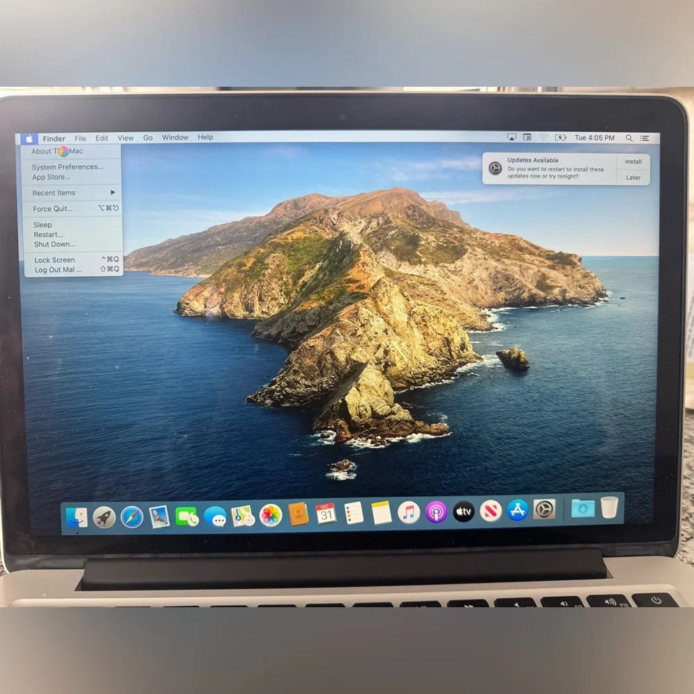 MacBook Pro - Picture 2 of 2